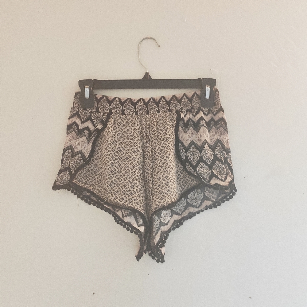 High waisted tribal lounge shorts